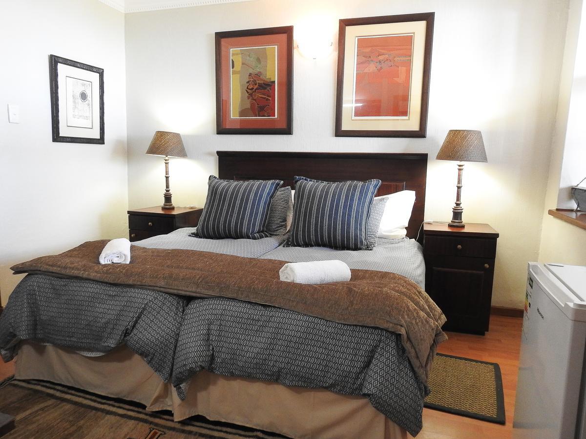 New Stone Manor Hotell Mossel Bay Exteriör bild