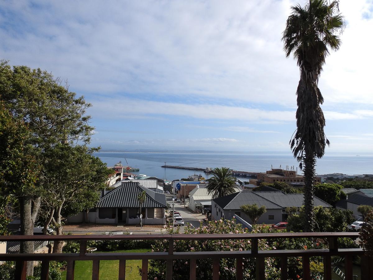 New Stone Manor Hotell Mossel Bay Exteriör bild